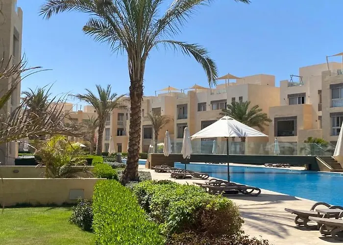 Mangroovy 2 Bedrooms With Access Hurghada